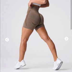 NVGTN Mocha Contour Seamless Shorts, Size SMALL